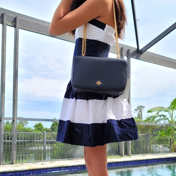 Tory Burch Carter Adjustable Shoulder Bag - Picture 4 of 14